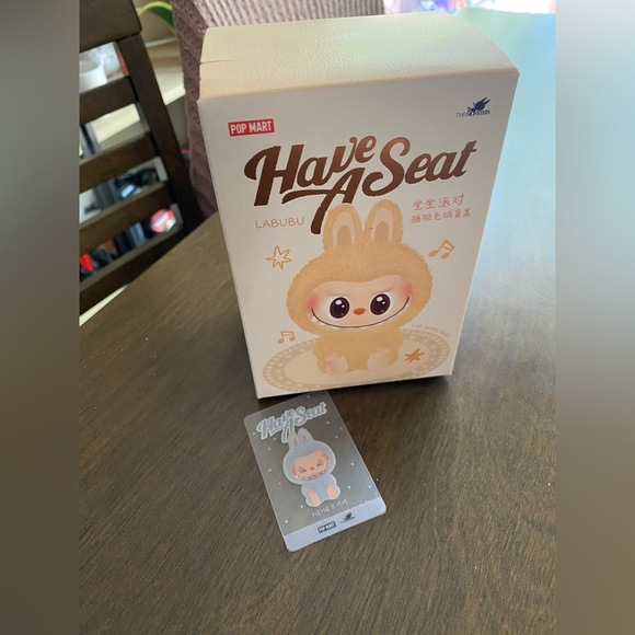 Labubu - Hehe - Picture 2 of 2